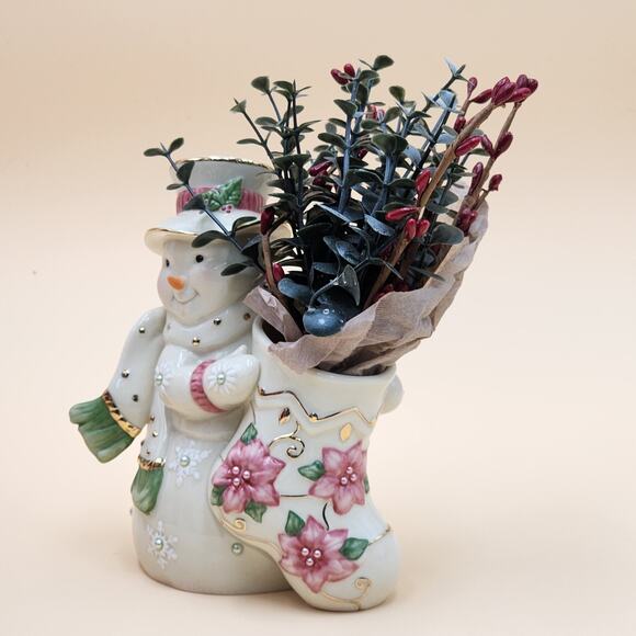 Lenox Petals & Pearls Snowman Stocking Bud Vase Figurine 6386247 w/Original Box - Picture 4 of 16